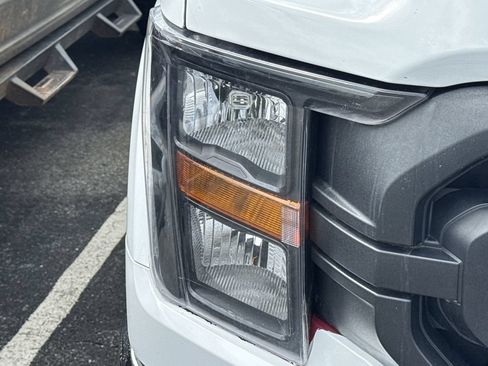 Used 2023 Ford F150 XL w/ XL Chrome Appearance Package AWD/4WD image 3