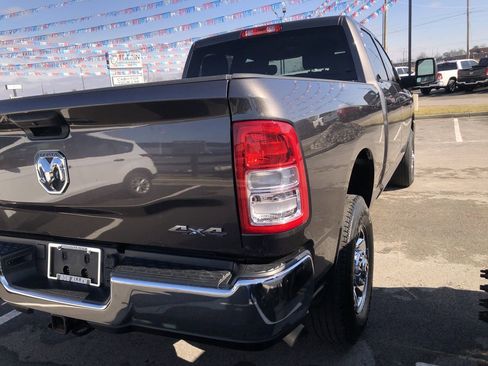 Used 2024 RAM 3500 Tradesman w/ Chrome Appearance Group image 5