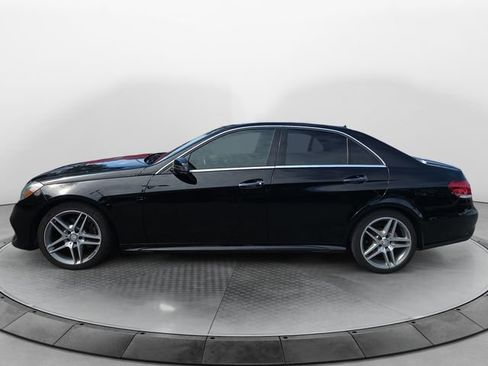 Used 2015 Mercedes-Benz E 350 4MATIC Sedan image 2