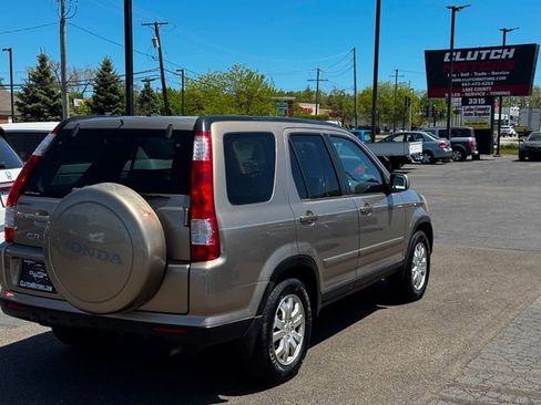 Used 2005 Honda CR-V EX image 5