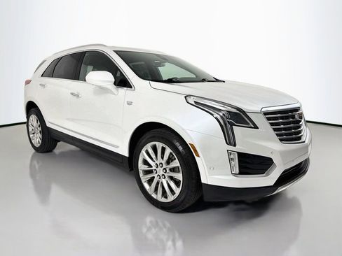 Used 2018 Cadillac XT5 Platinum w/ Driver Assist Package AWD/4WD image 1