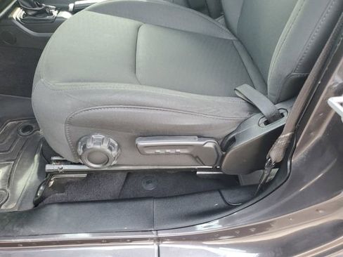 Used 2021 Jeep Wrangler Unlimited Sport image 24