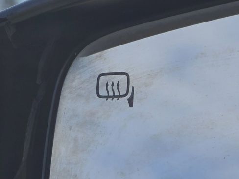 Used 2017 Subaru Outback 2.5i Premium image 7