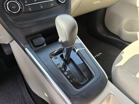 Used 2017 Nissan Sentra S FWD image 26