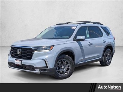 Used 2025 Honda Pilot Touring
