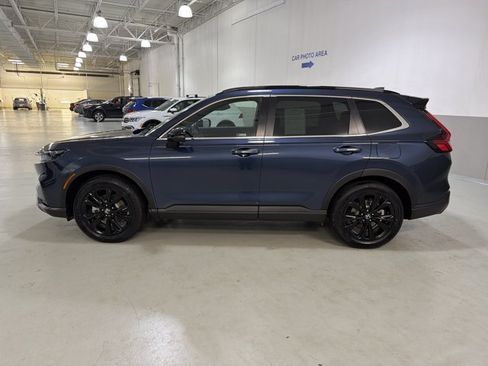 Used 2024 Honda CR-V Sport Touring image 5
