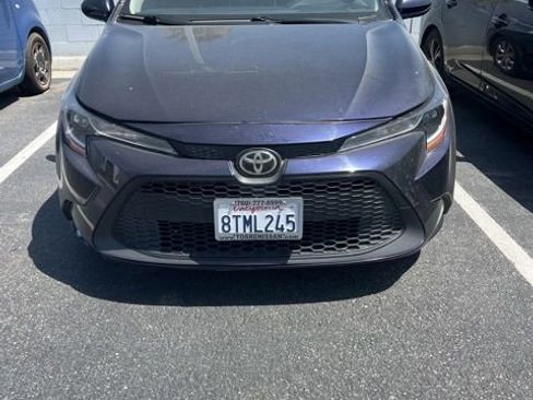 Used 2021 Toyota Corolla LE w/ Carpet Mat Package (TMS) FWD image 1