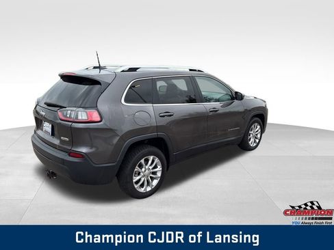 Used 2019 Jeep Cherokee Latitude w/ Cold Weather Group image 10