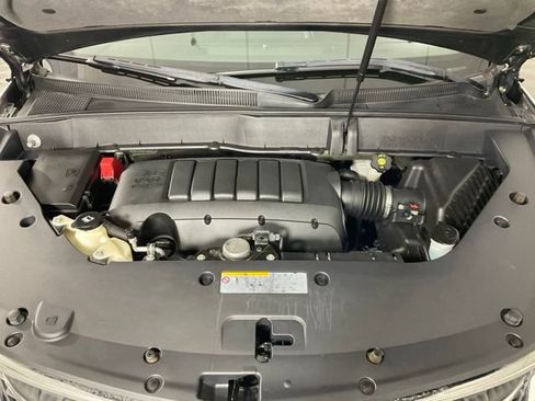 Used 2015 Chevrolet Traverse LTZ AWD/4WD image 41