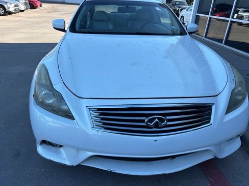 Used 2011 INFINITI G37 Journey w/ Premium Pkg RWD image 3