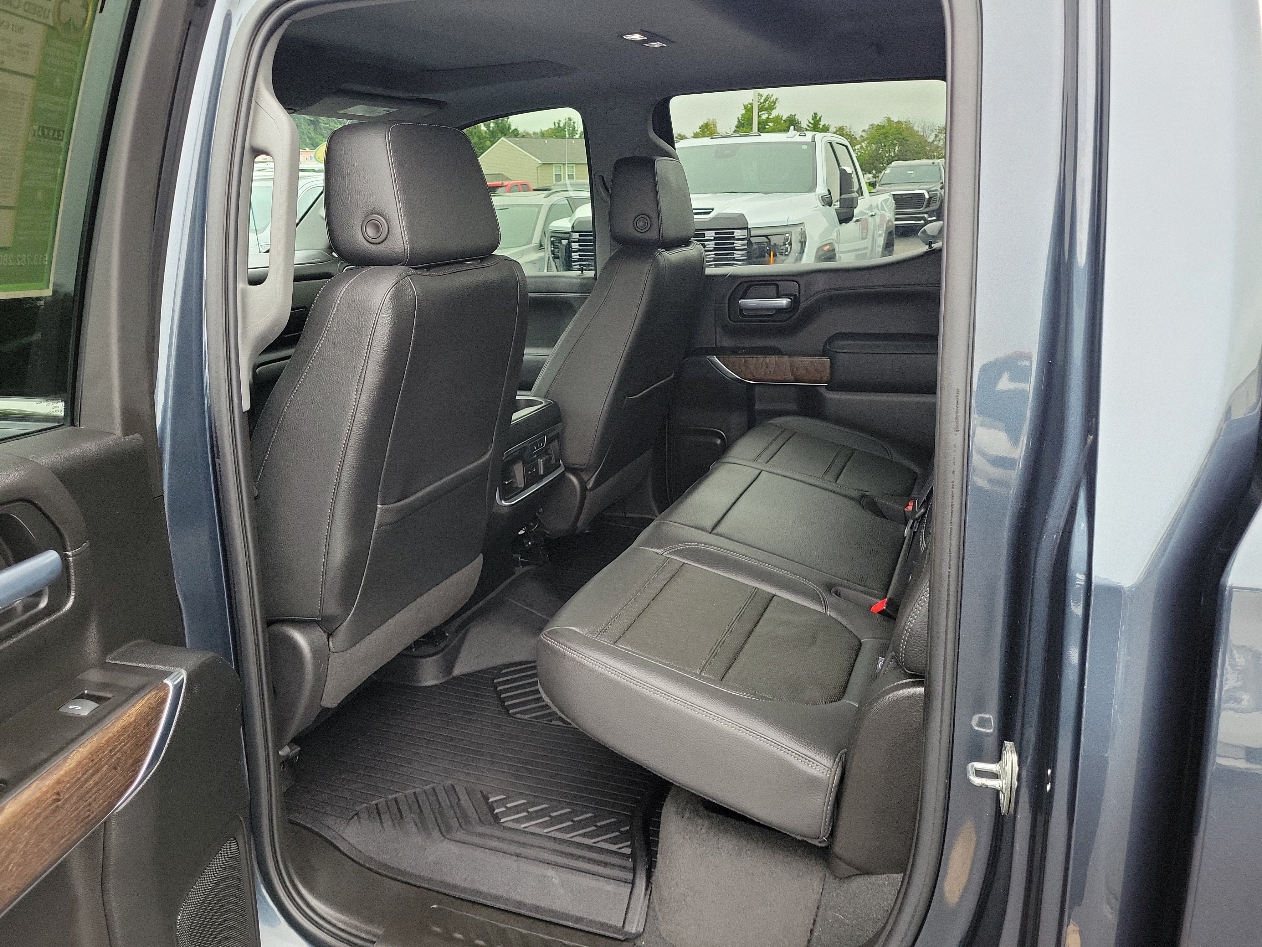 Used 2021 GMC Sierra 1500 Denali w/ Denali Ultimate Package AWD/4WD image 12