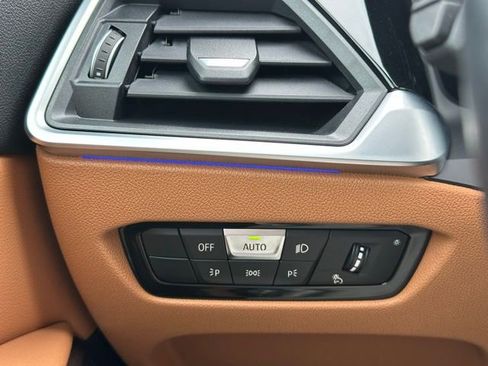 Certified 2022 BMW 330i xDrive Sedan w/ Premium Package 2 image 20