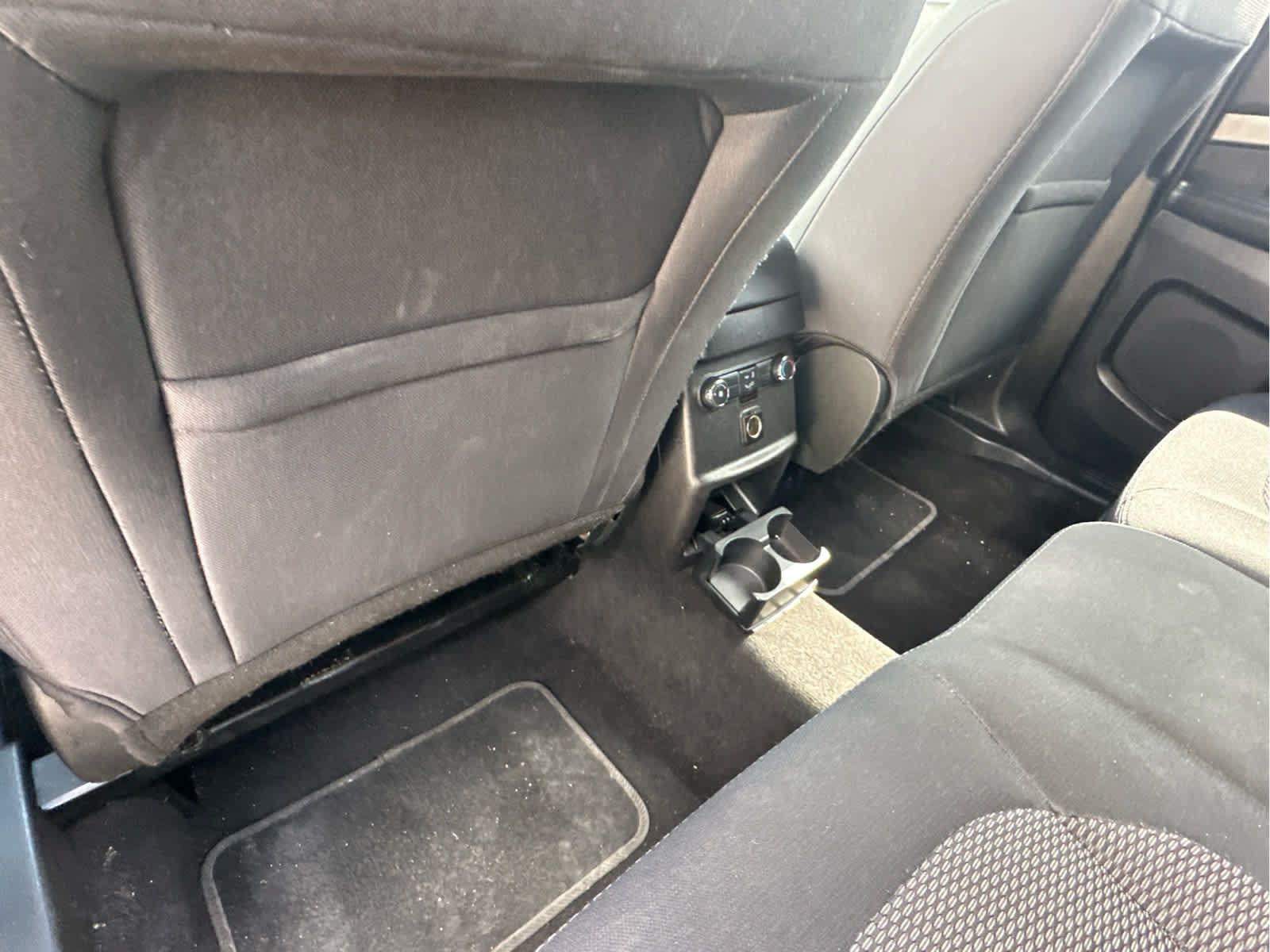 Used 2019 Ford Explorer XLT w/ Equipment Group 201A FWD image 49