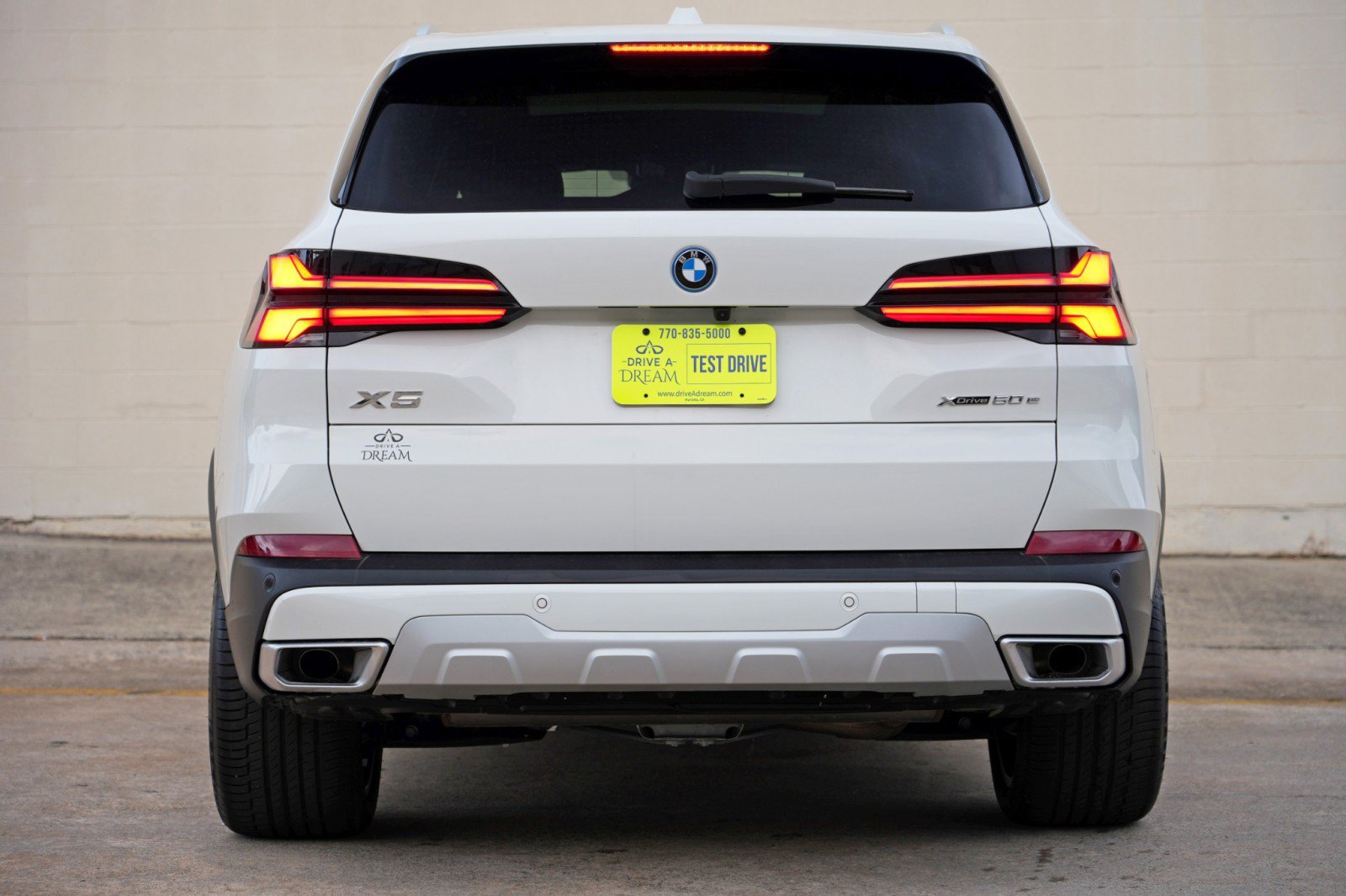Used 2026 BMW X5 xDrive50e w/ Premium Package AWD/4WD image 11