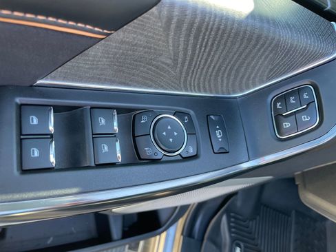 Used 2024 Ford F250 Platinum image 10