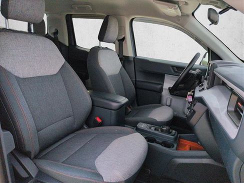 Certified 2024 Ford Maverick XLT w/ XLT Luxury Package image 20