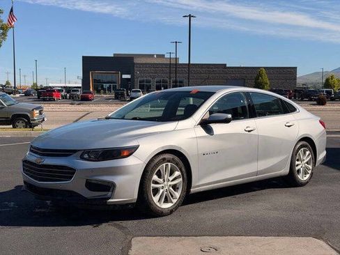 Used 2018 Chevrolet Malibu Hybrid FWD image 6