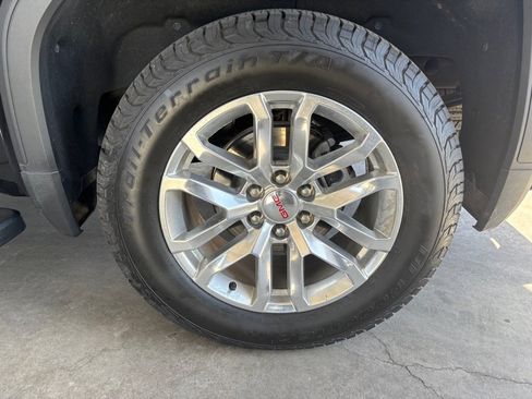 Used 2019 GMC Sierra 1500 SLT w/ SLT Premium Plus Package AWD/4WD image 61