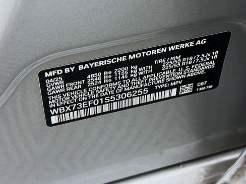 Used 2025 BMW X1 xDrive28i w/ M Sport Package AWD/4WD image 12