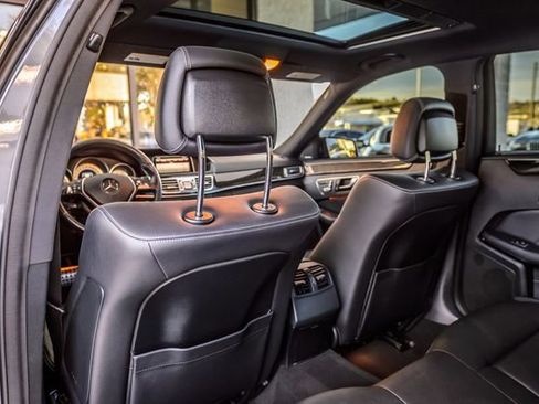 Used 2015 Mercedes-Benz E 350 Sedan image 41