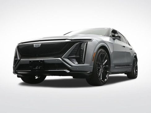 Certified 2026 Cadillac Lyriq V AWD/4WD image 31