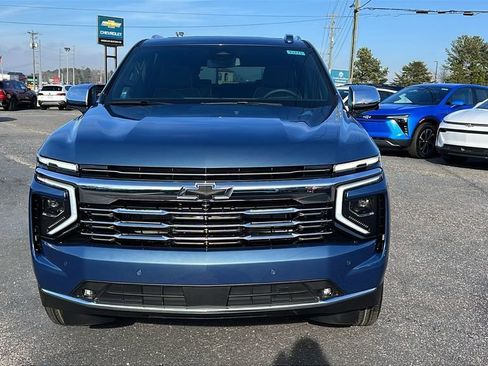 New 2026 Chevrolet Suburban Premier w/ Sun And Tow Package image 2