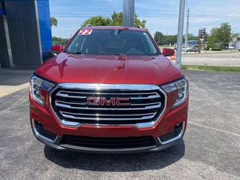 Used 2022 GMC Terrain SLT w/ Infotainment Package II AWD/4WD image 8