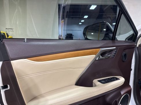 Used 2019 Lexus RX 450h AWD w/ Navigation Package image 9