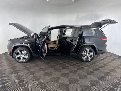 Used 2021 Jeep Grand Cherokee L Limited image 15