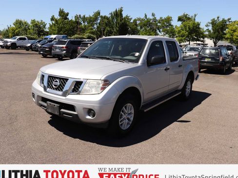 Used 2017 Nissan Frontier SV AWD/4WD image 1