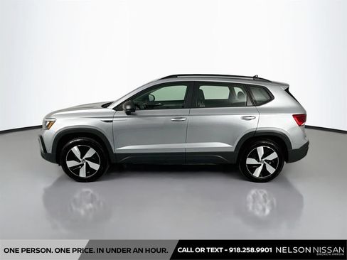 Used 2024 Volkswagen Taos S AWD/4WD image 8