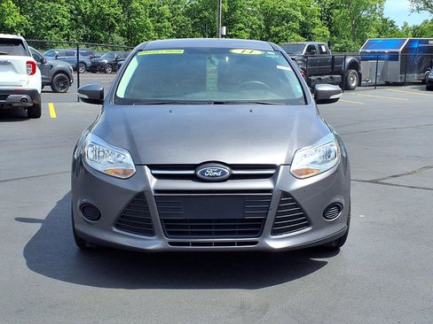 Used 2014 Ford Focus SE w/ SE Winter Package FWD image 20