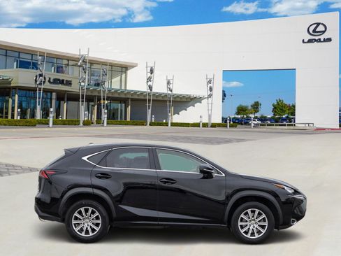 Used 2017 Lexus NX 200t FWD image 2