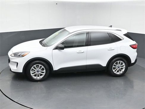 Certified 2022 Ford Escape SE w/ Convenience Package image 42