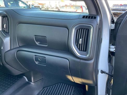 Certified 2022 Chevrolet Silverado 1500 LT w/ Safety Package image 15