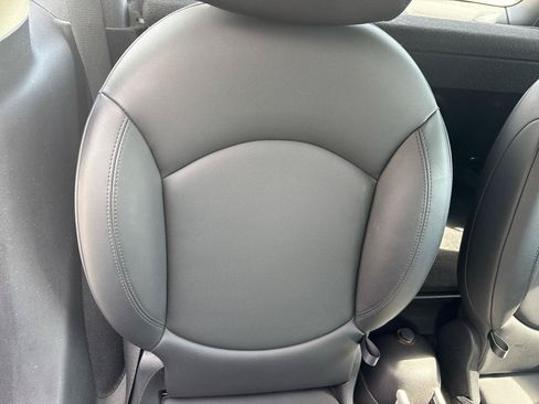 Used 2012 MINI Cooper Countryman FWD image 16