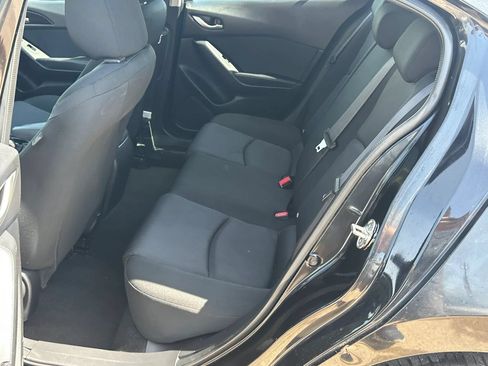 Used 2015 MAZDA MAZDA3 i Sport FWD image 11