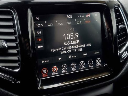 Used 2019 Jeep Compass Limited image 21