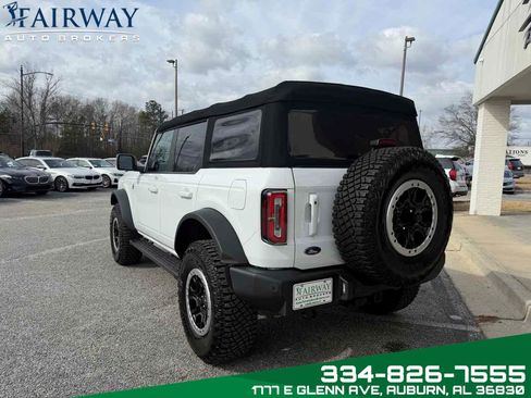 Used 2022 Ford Bronco Outer Banks w/ Sasquatch Package image 6