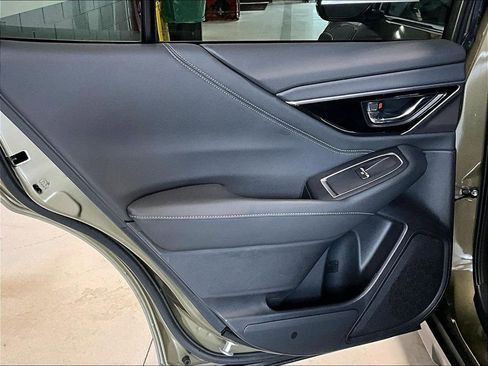 Used 2025 Subaru Outback Limited w/ Popular Package #2 AWD/4WD image 21