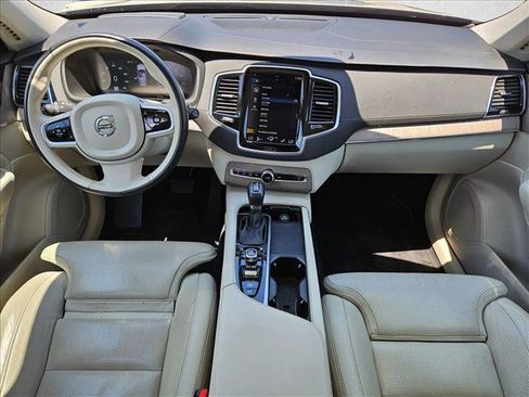 Used 2021 Volvo XC90 T6 Inscription AWD/4WD image 19