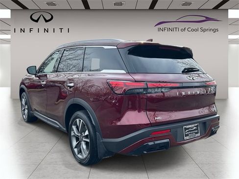 Certified 2025 INFINITI QX60 Luxe image 5