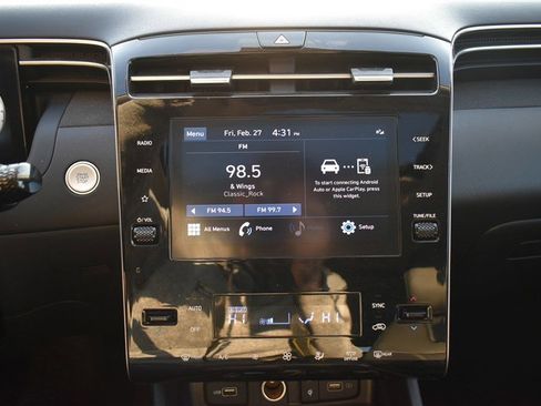 Used 2023 Hyundai Tucson SEL w/ Convenience Package image 18