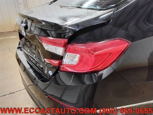 Used 2018 Honda Accord EX-L image 18