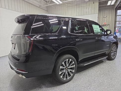 New 2026 Chevrolet Tahoe High Country w/ Sun And Tow Package AWD/4WD image 7