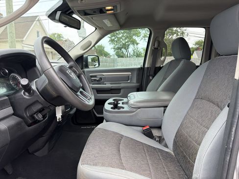 Used 2020 RAM 1500 Warlock w/ Electronics Group RWD image 11