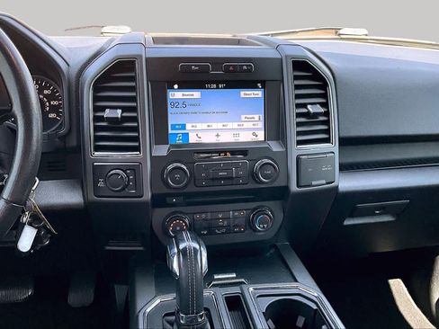 Used 2018 Ford F150 XLT w/ Equipment Group 302A Luxury AWD/4WD image 7