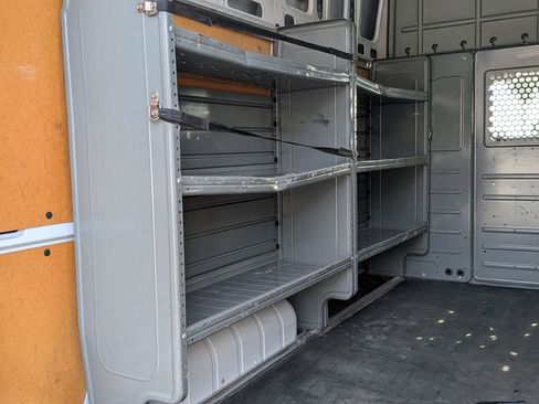 Used 2020 Nissan NV 2500 SV image 8