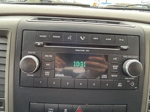 Used 2011 RAM 1500 ST w/ SXT Appearance Group AWD/4WD image 19