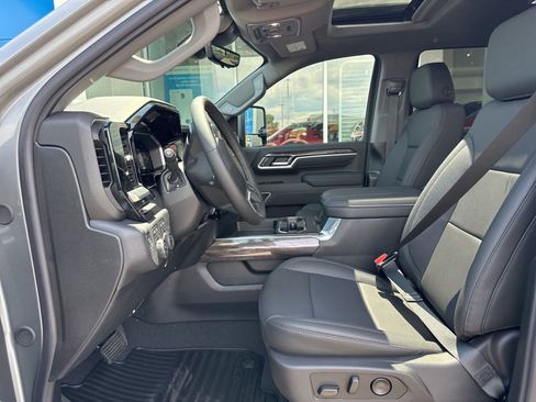 New 2026 Chevrolet Silverado 3500 LTZ w/ LTZ Plus Package AWD/4WD image 16